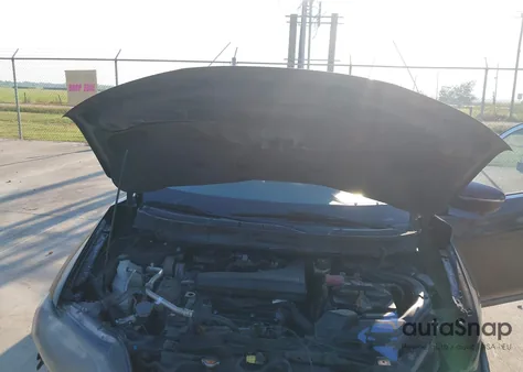 2016 Nissan Rogue Sv z USA, uszkodzony, nr VIN KNMAT2MT3GP737450